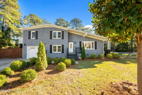 $389,500 | 1909 Ef Thompkins Lane, New Bern, NC 28562