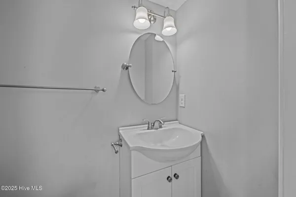 $389,500 | 1909 Ef Thompkins Lane, New Bern, NC 28562