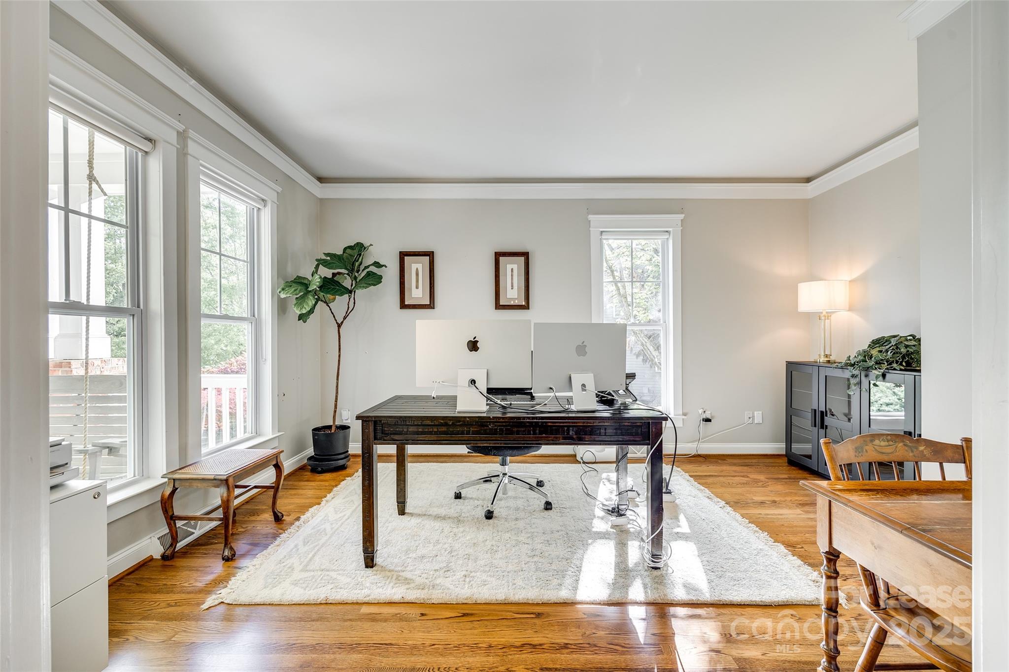 1128 Windsong Bay Lane Fort Mill, SC 29708 - Photo 6 of 35 a living room with furniture