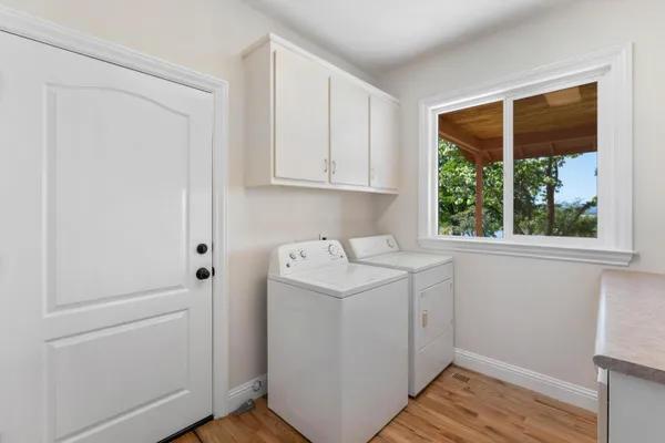 $1,225,000 | 7576 Bear Creek Way, Millville, CA 96062