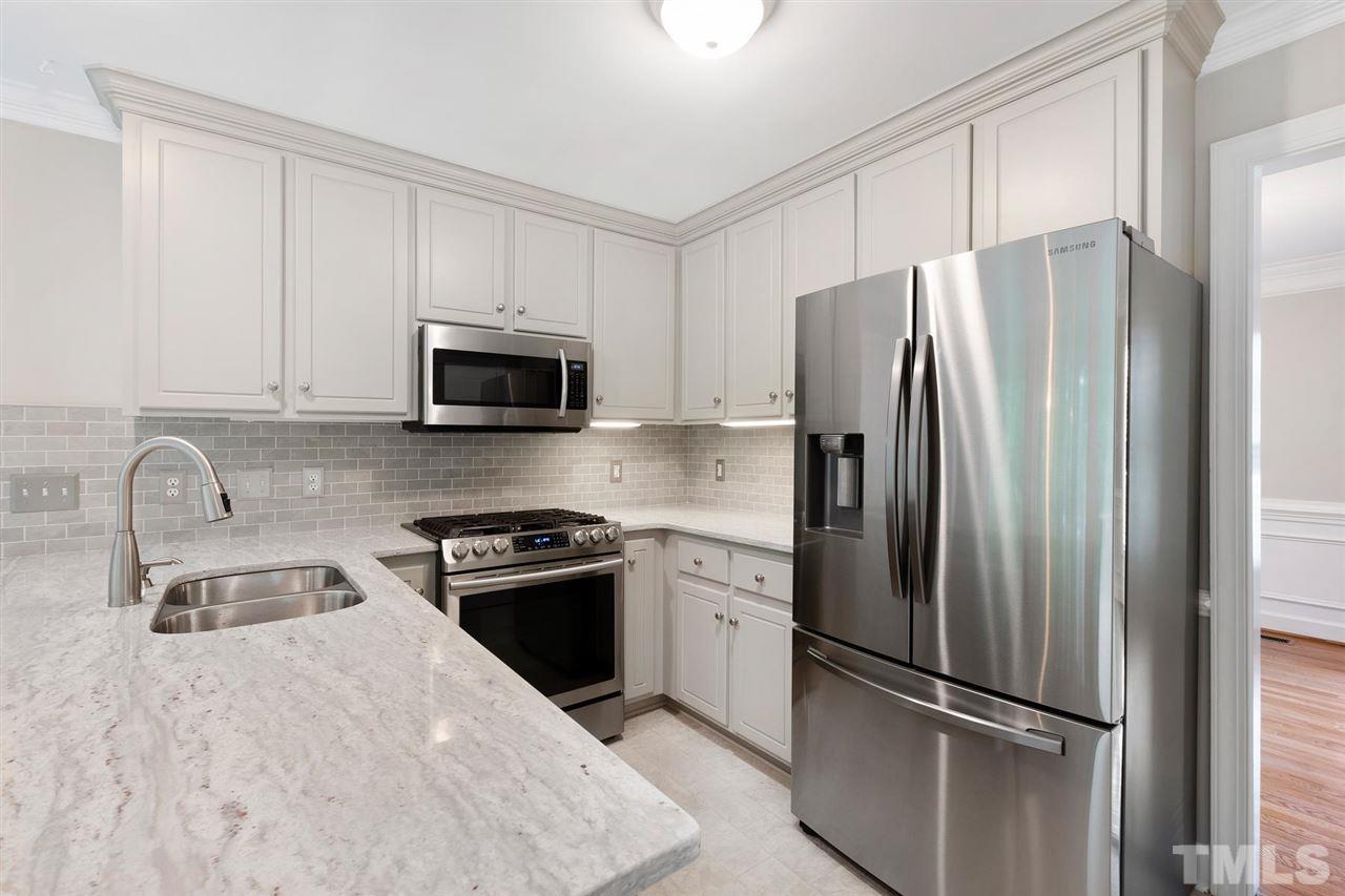2808 Dahlgreen Road Raleigh, NC 27615 - Photo 14 of 30