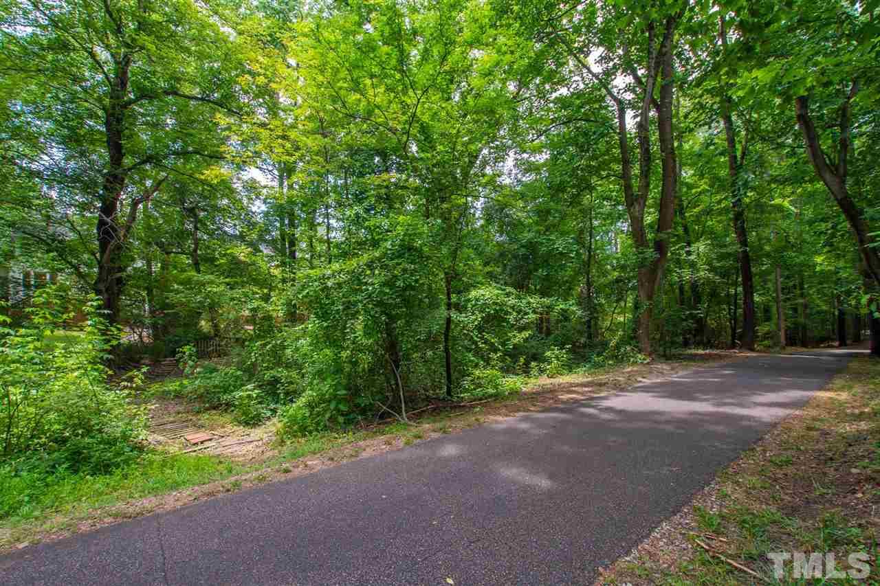 2808 Dahlgreen Road Raleigh, NC 27615 - Photo 8 of 30