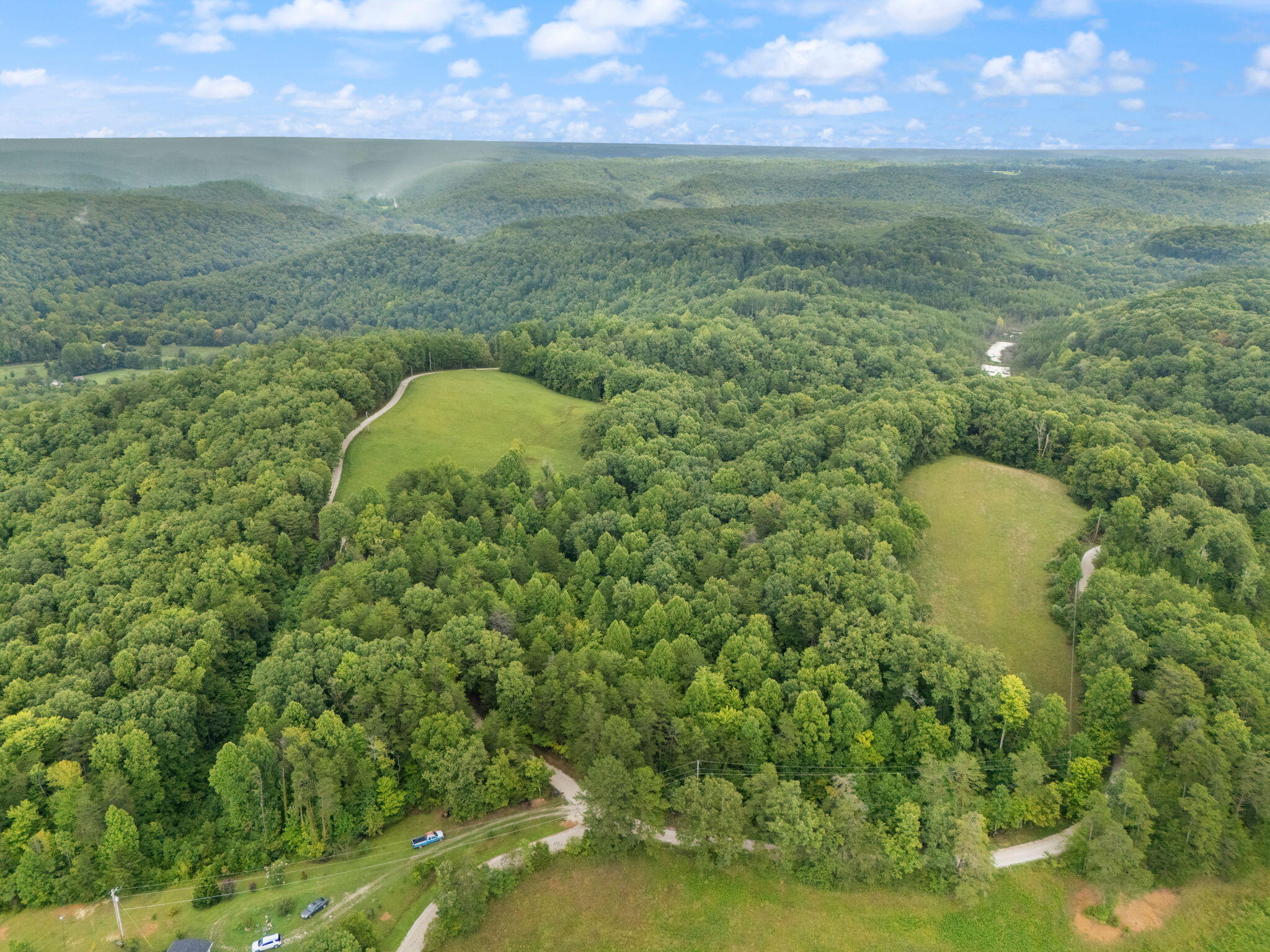 8 Hamilton Ridge Road Beattyville, KY 41311 - Photo 14 of 18 12-web-or-mls-DJI_20240819113749_0200_D