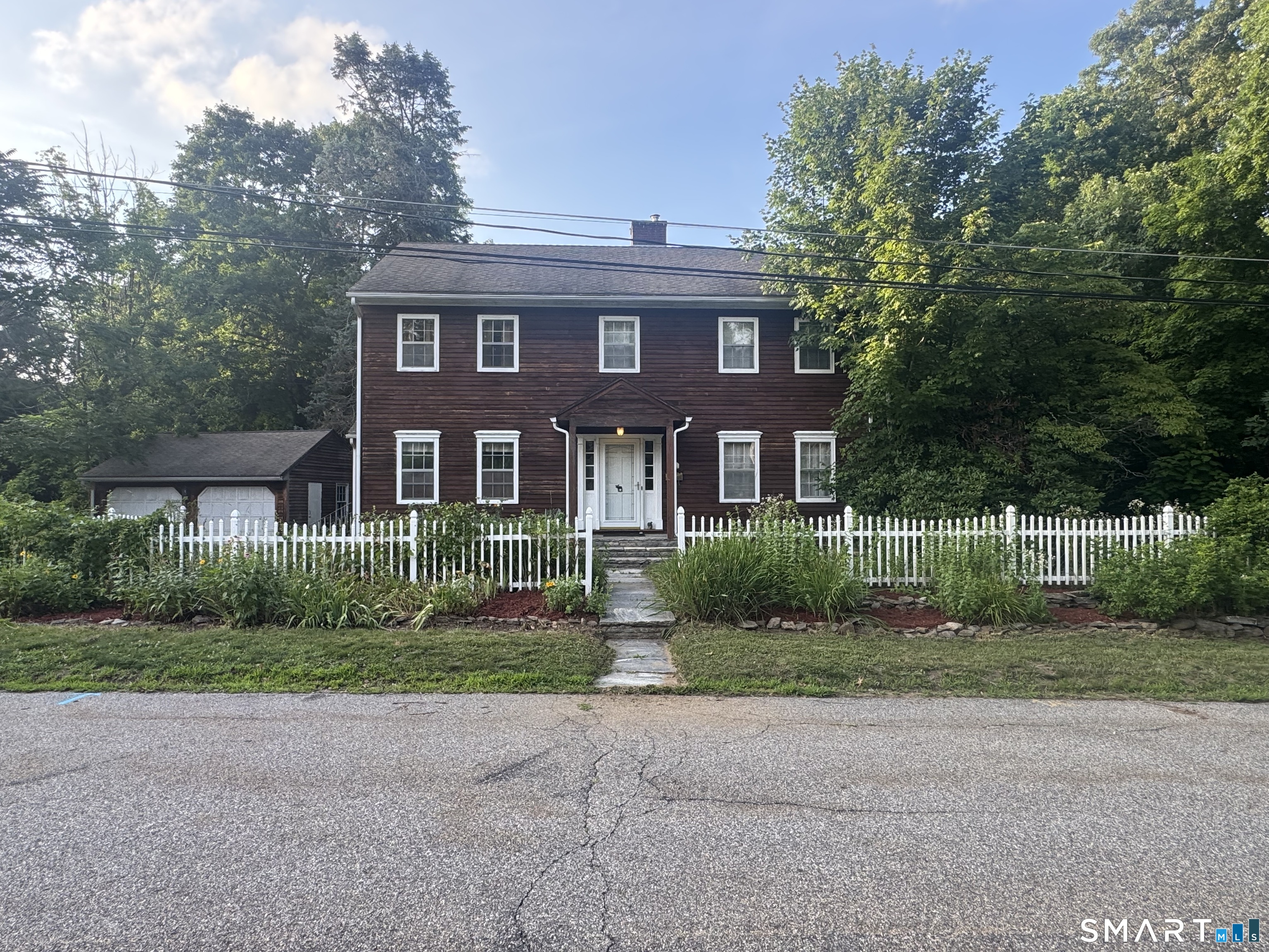 19 Washburn Street Windham, CT 06226 - Photo 17 of 26