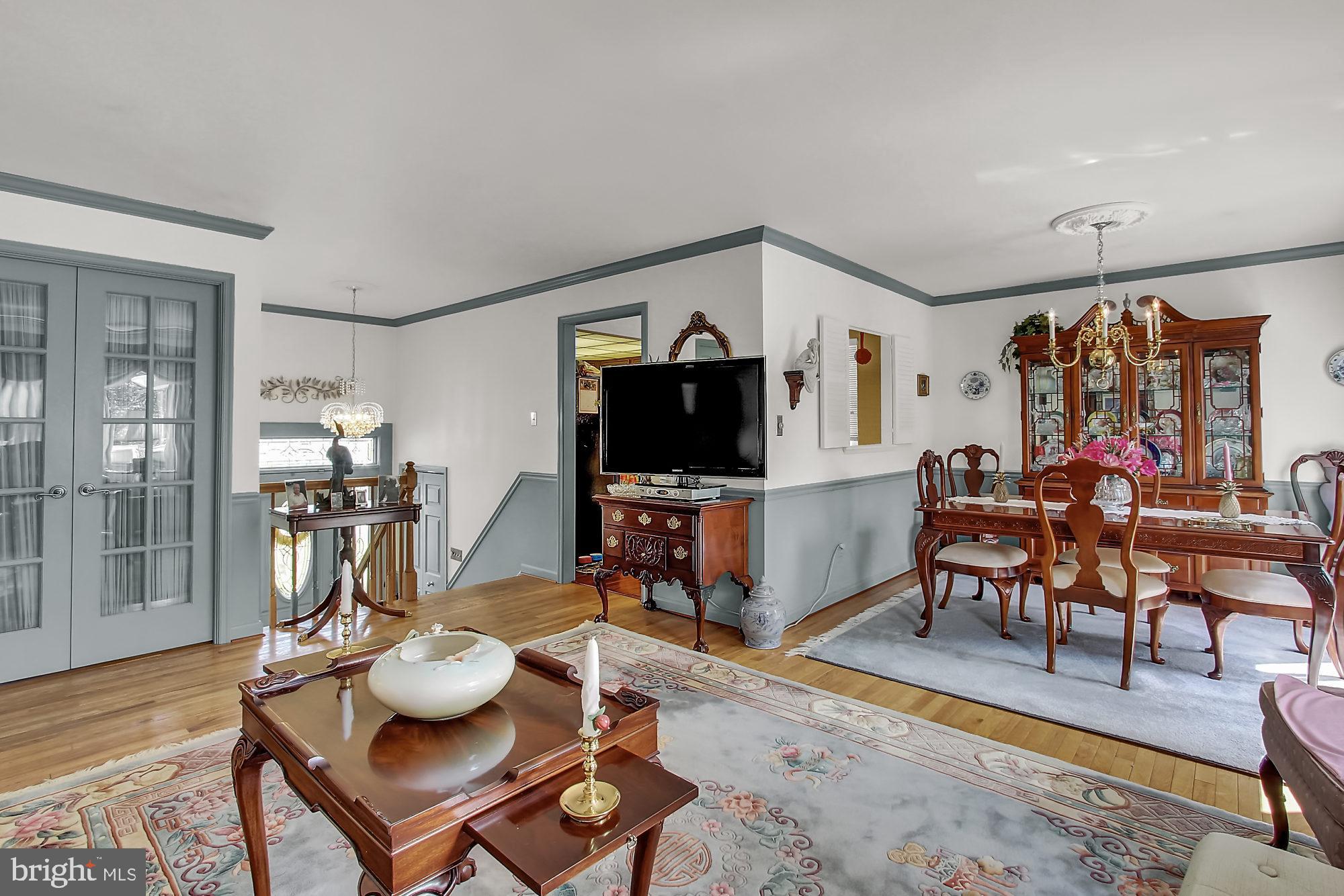 4237 4 Mills Road Baltimore, MD 21236 - Photo 3 of 24