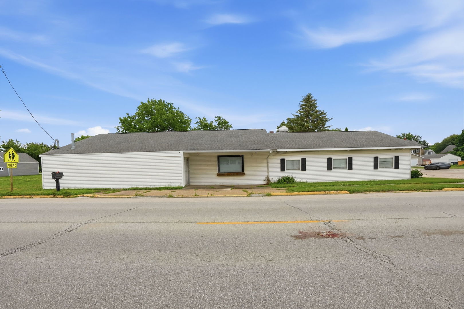 305 North 1st Street Alpha, IL 61413 - Photo 2 of 8