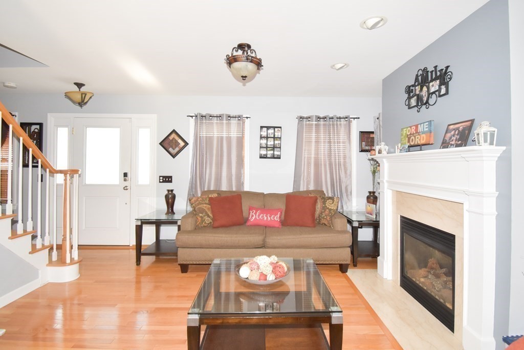 306 Arnold Avenue Springfield, MA 01119 - Photo 10 of 20 Gallery Image 10