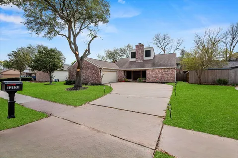 $354,000 | 12131 Ella Lee Lane, Houston, TX 77077