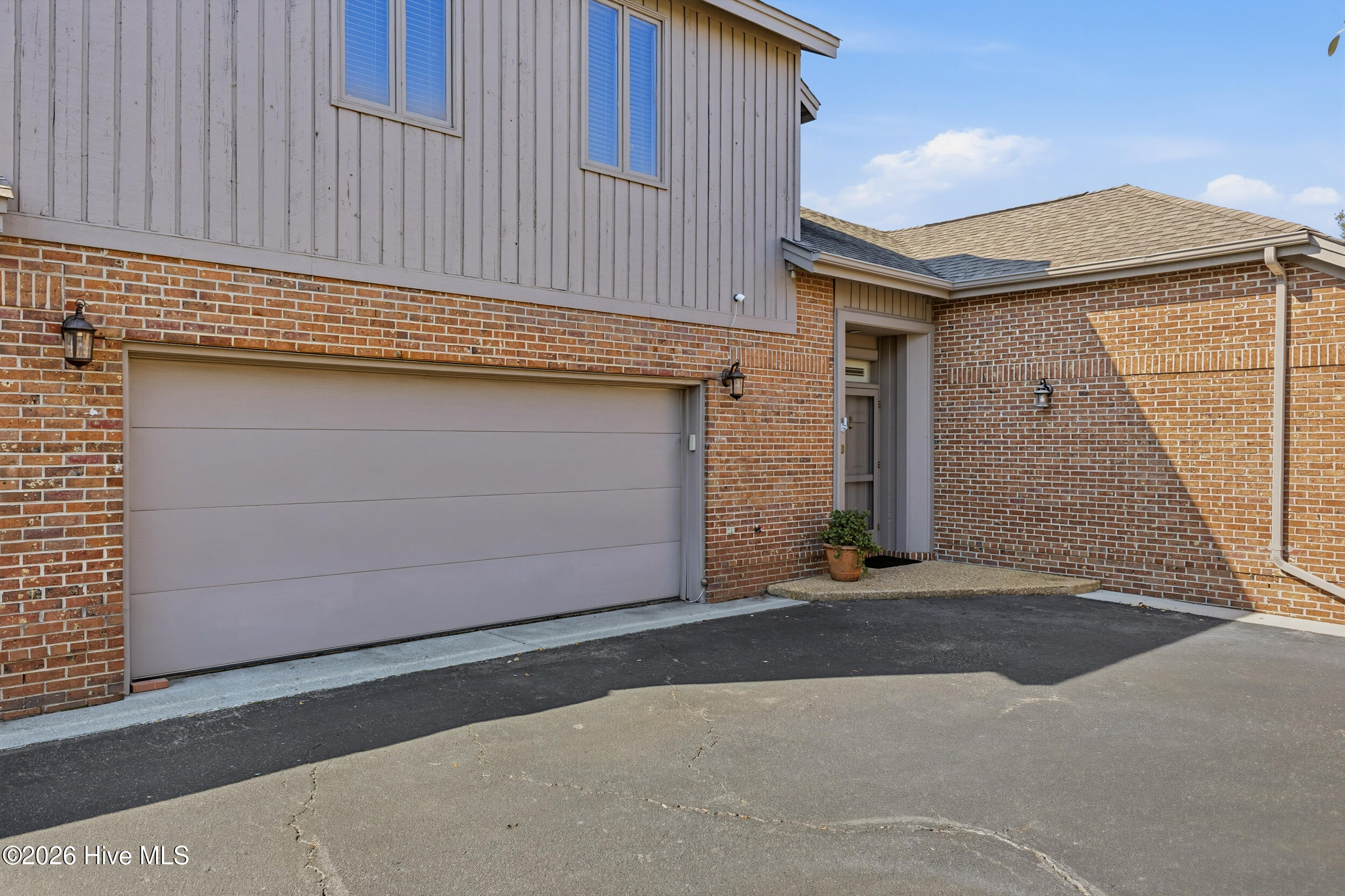 3711 Reston Court, Unit D Wilmington, NC 28403 - Photo 2 of 29 1_501a6729