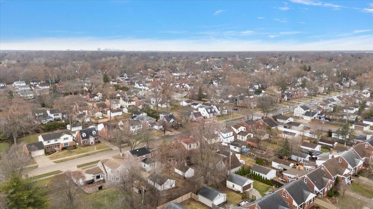 1218 Roslyn Road Grosse Pointe Woods, MI 48236 - Photo 18 of 57 18-1218 Roslyn Rd-18