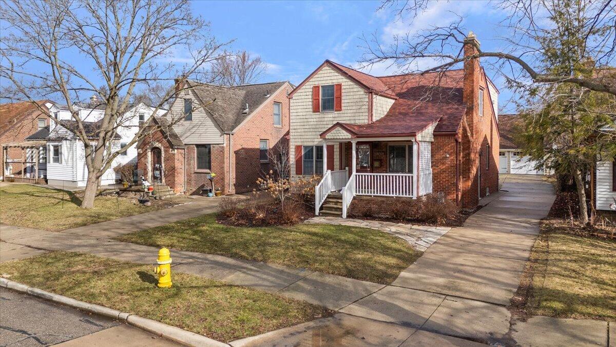 1218 Roslyn Road Grosse Pointe Woods, MI 48236 - Photo 3 of 57 03-1218 Roslyn Rd-3
