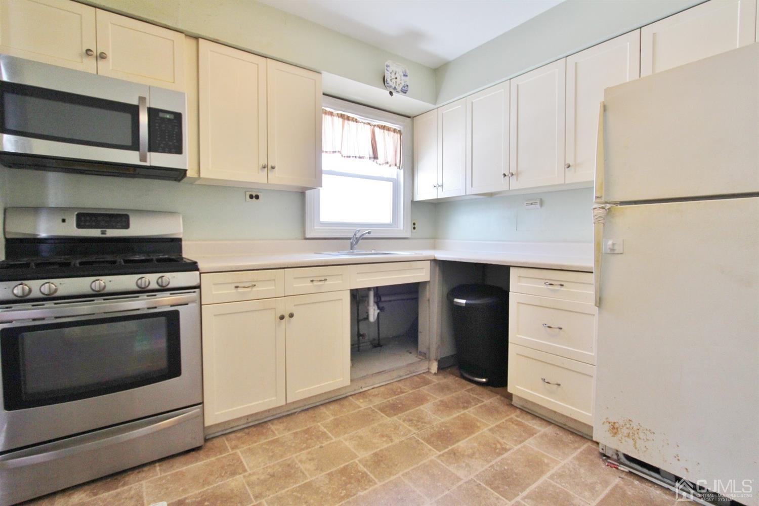 3230 Revere Road South Plainfield, NJ 07080 - Photo 8 of 19