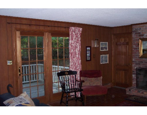 21 Exeter Way Andover, MA 01810 - Photo 5 of 6 Gallery Image 5