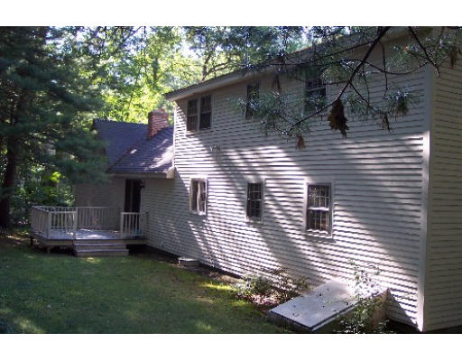 21 Exeter Way Andover, MA 01810 - Photo 6 of 6 Gallery Image 6