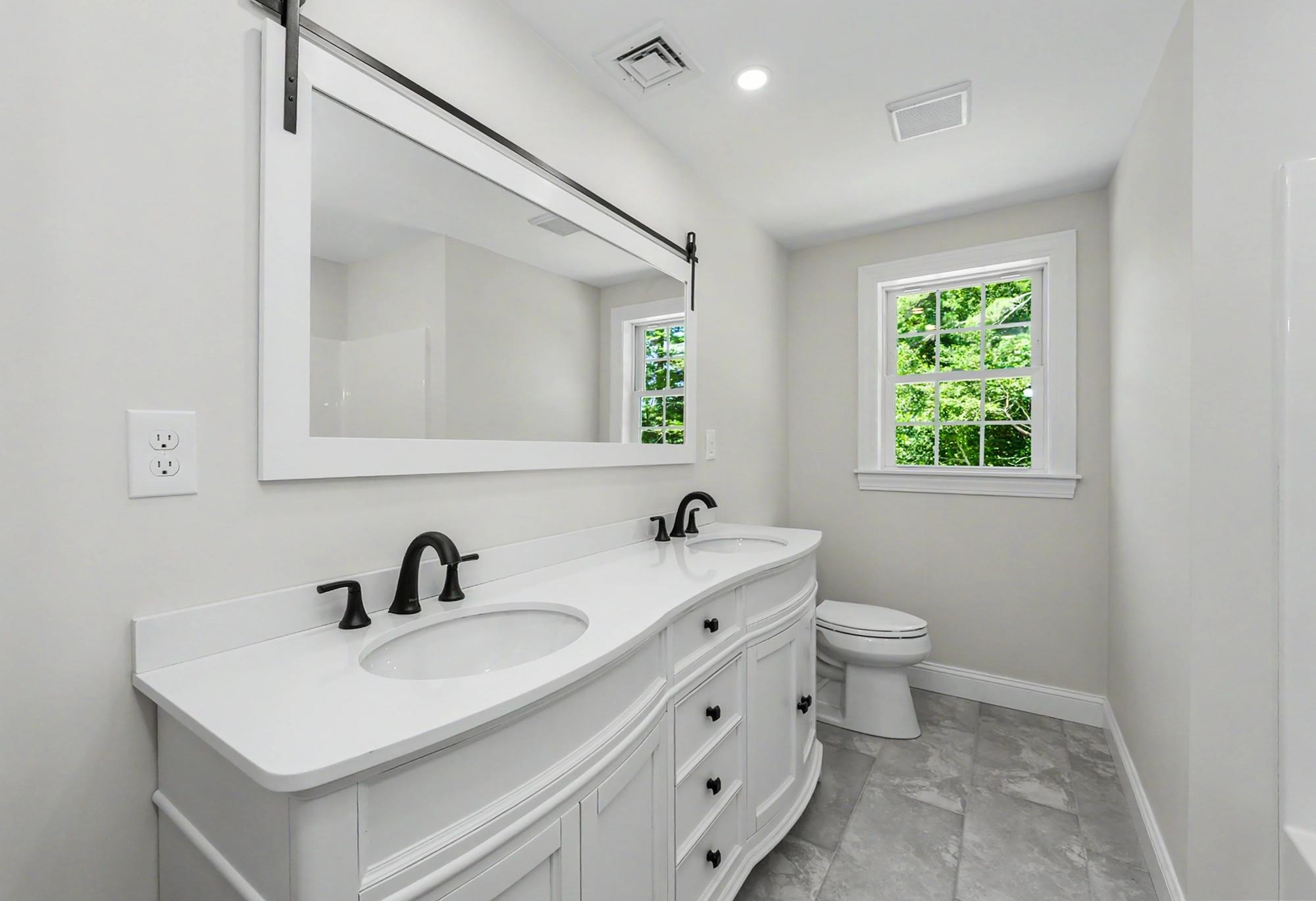 60 Walnut Hill Road Derry, NH 03038 - Photo 11 of 33 Gallery Image 11