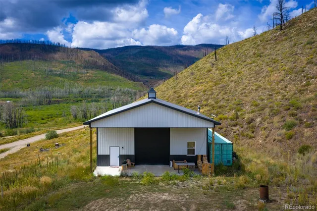 a picture of a outdoor space