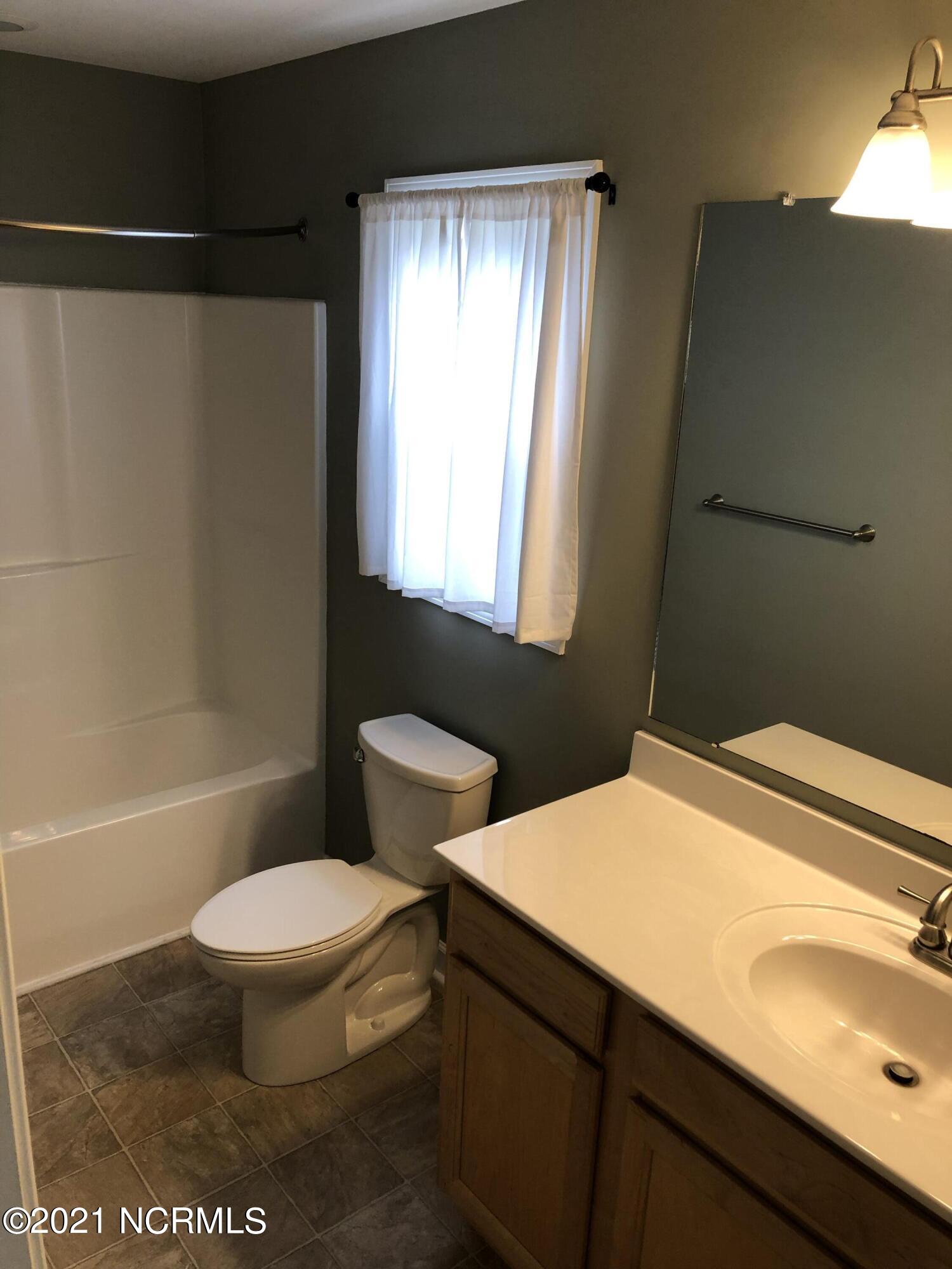 121 Holland Farm Road Cedar Point, NC 28584 - Photo 11 of 19 bath 2 121