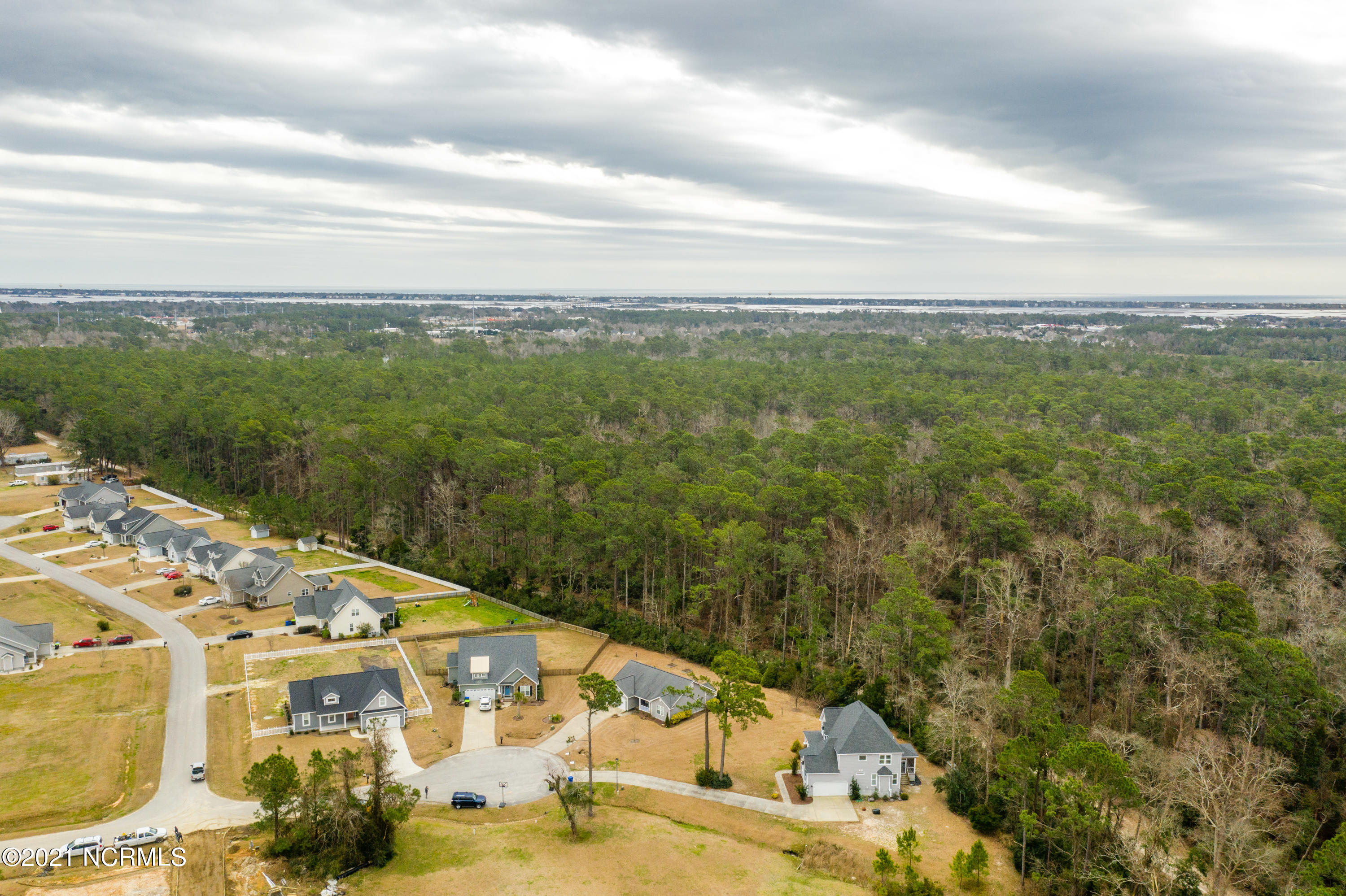 121 Holland Farm Road Cedar Point, NC 28584 - Photo 15 of 19 121 Holland Farm Rd-13