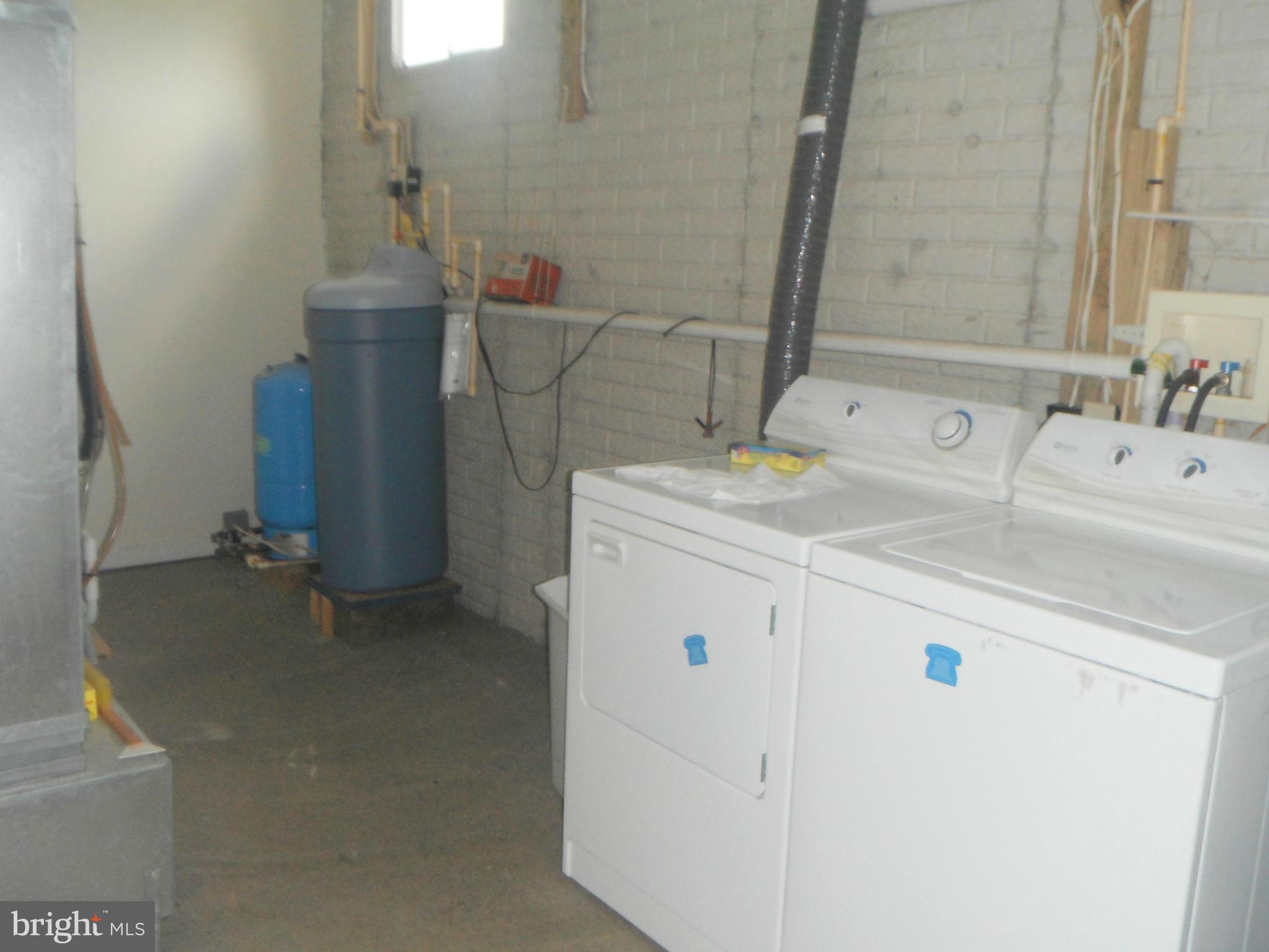 269 Dam Four Road Shepherdstown, WV 25443 - Photo 14 of 30 Laundry