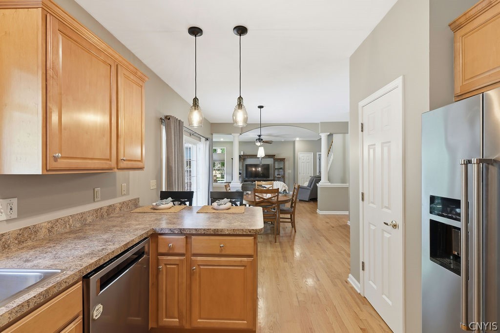 4551 Quarry Point Circle Clay, NY 13041 - Photo 13 of 47