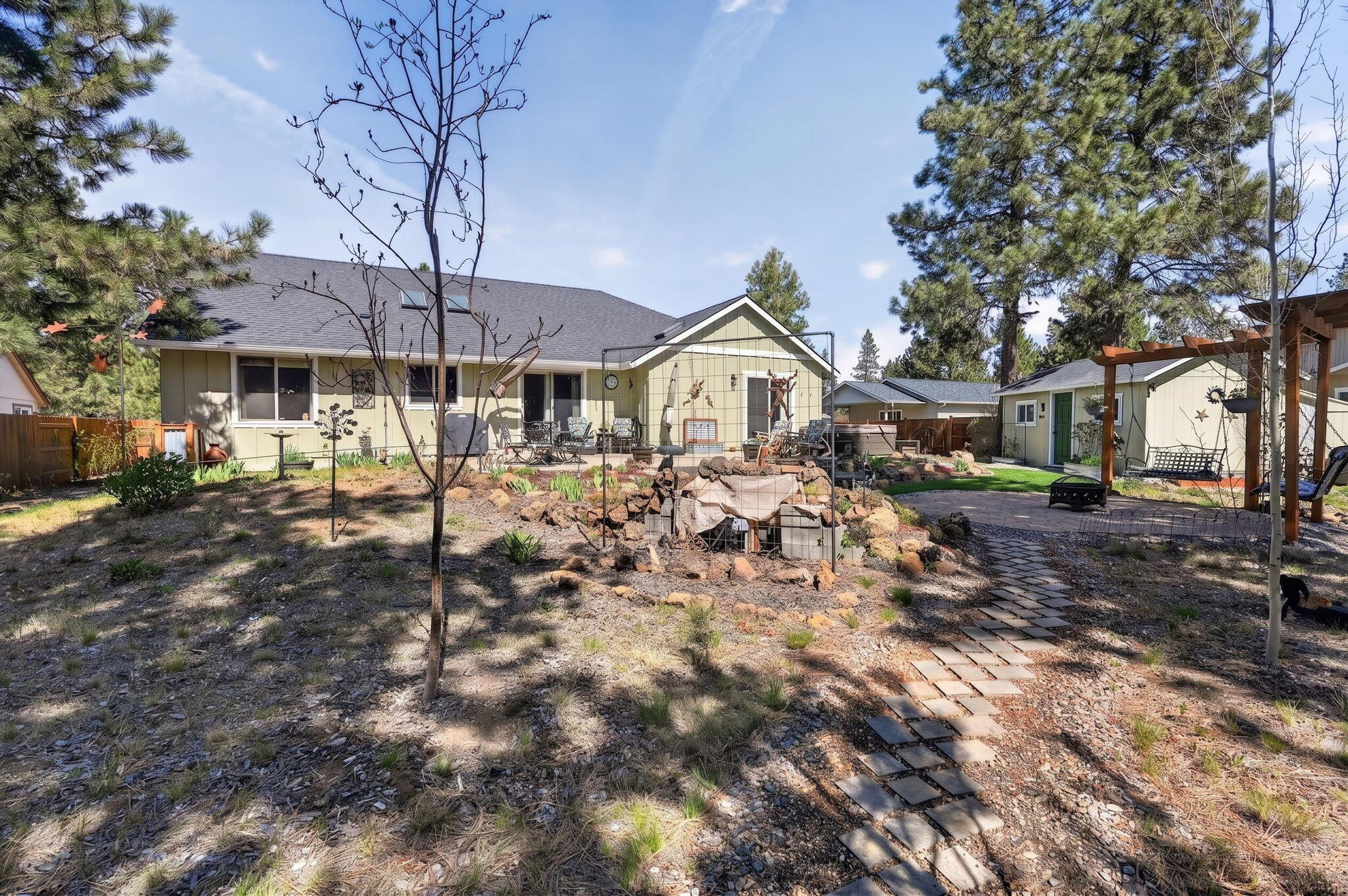 19563 Apache Road Bend, OR 97702 - Photo 49 of 60 19563-Apache-Road-Bend-OR-97702107