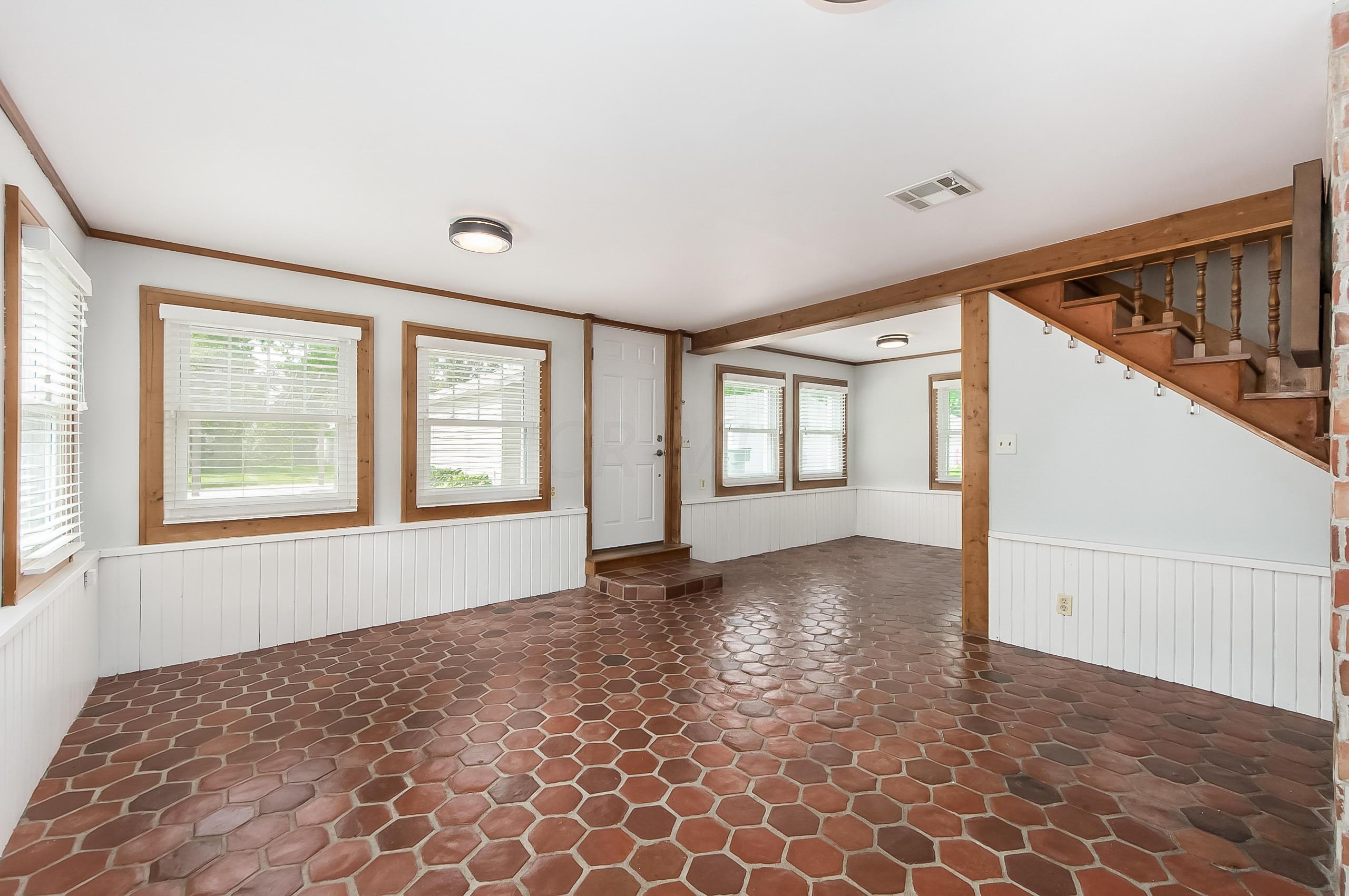 167 Garden Road Columbus, OH 43214 - Photo 10 of 27 Gallery Image 10