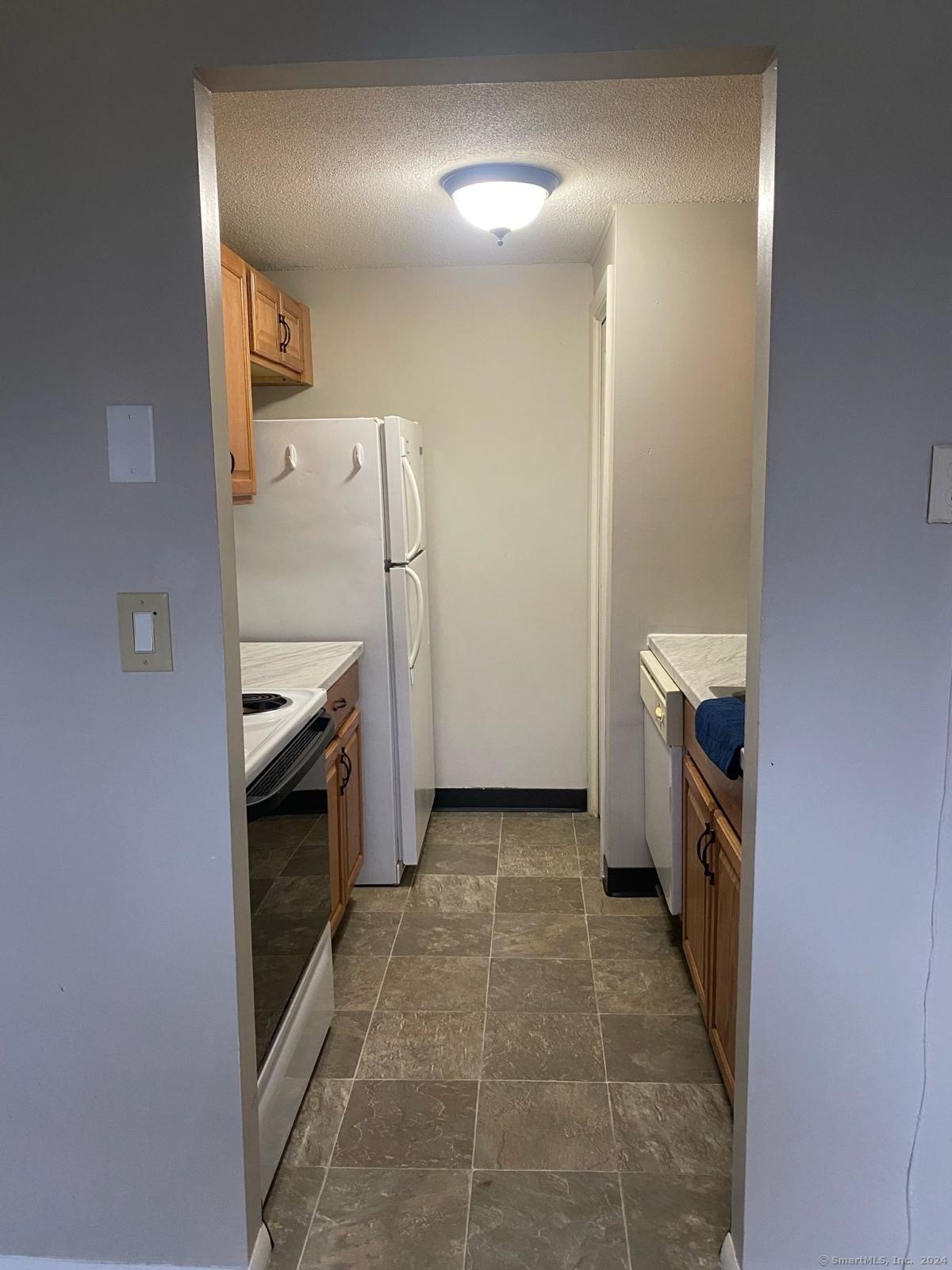 3 Cinnamon Spring, Unit 3 South Windsor, CT 06074 - Photo 5 of 19