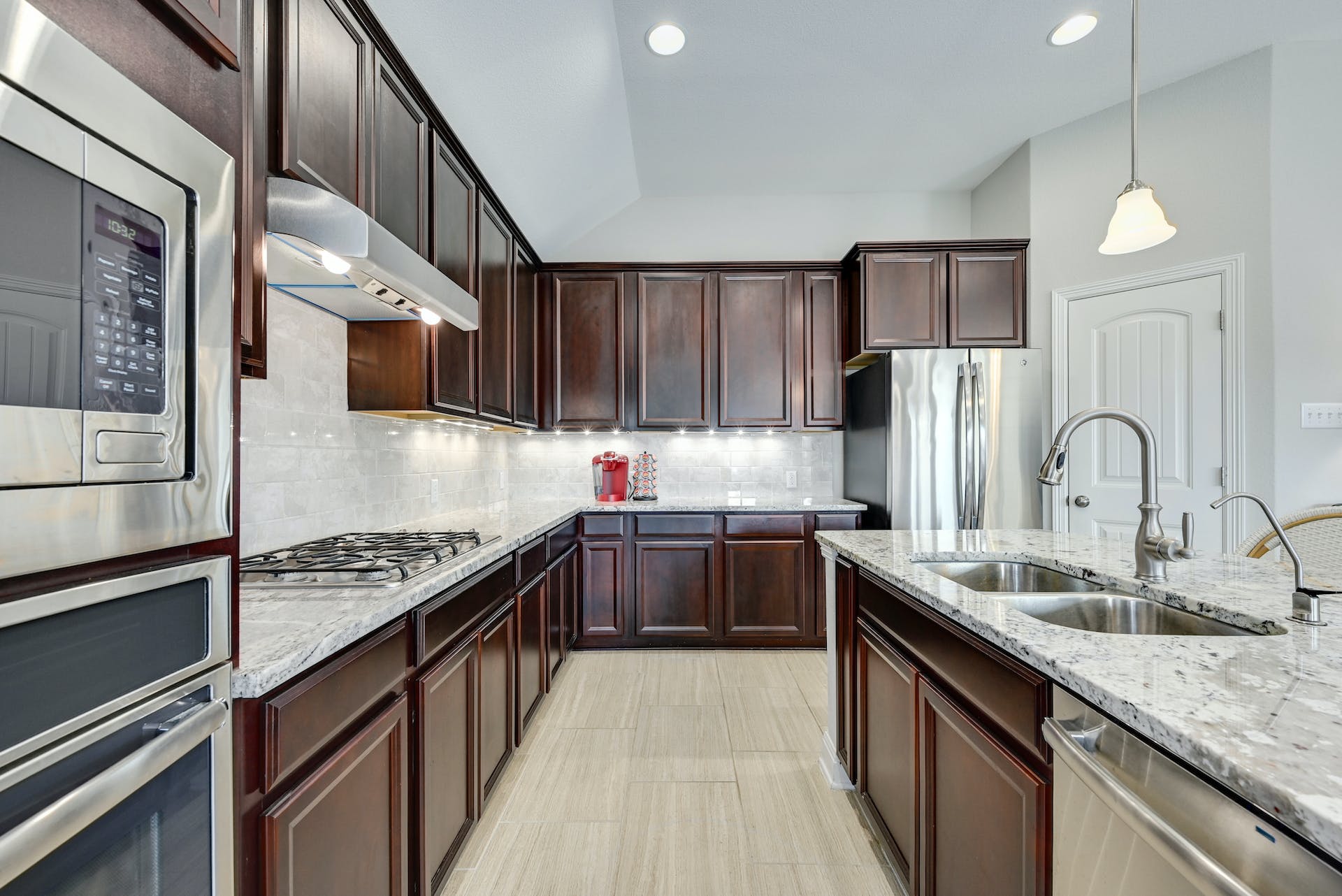 5805 Buchanan Draw Road Austin, TX 78738 - Photo 10 of 39