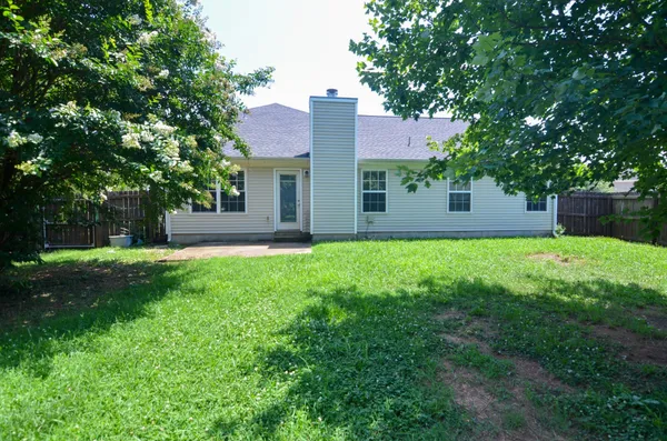 $2,200 | 1728 Odessa Avenue, Murfreesboro, TN 37128