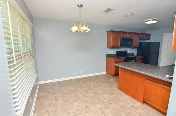 $2,200 | 1728 Odessa Avenue, Murfreesboro, TN 37128