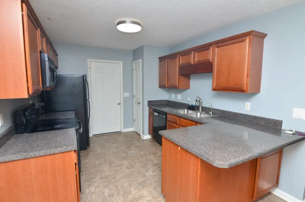 $2,200 | 1728 Odessa Avenue, Murfreesboro, TN 37128