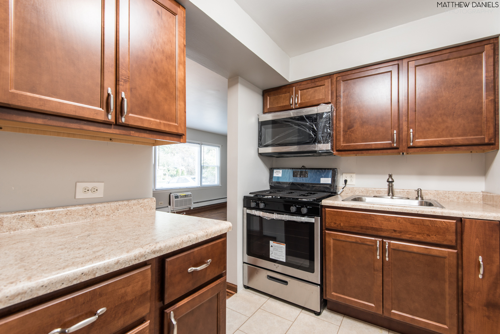 7531 Roberts Road, Unit IC Bridgeview, IL 60455 - Photo 2 of 19