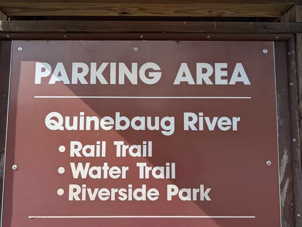 $589,500 | 192 Southbridge Road, Dudley, MA 01571