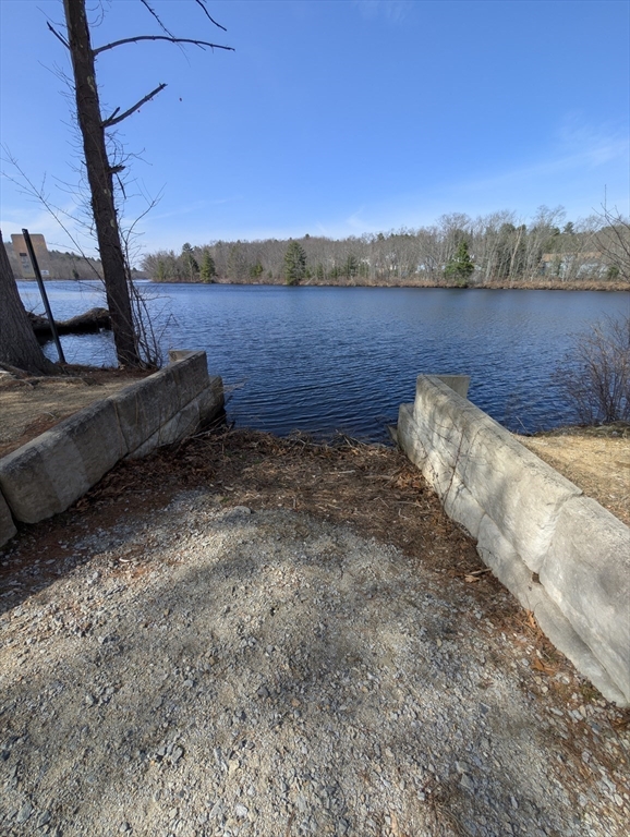 192 Southbridge Road Dudley, MA 01571 - Photo 31 of 38