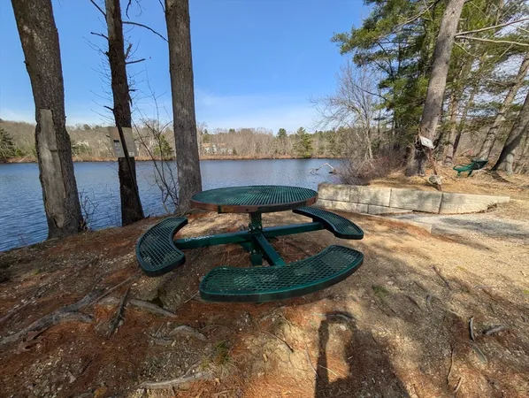 $589,500 | 192 Southbridge Road, Dudley, MA 01571