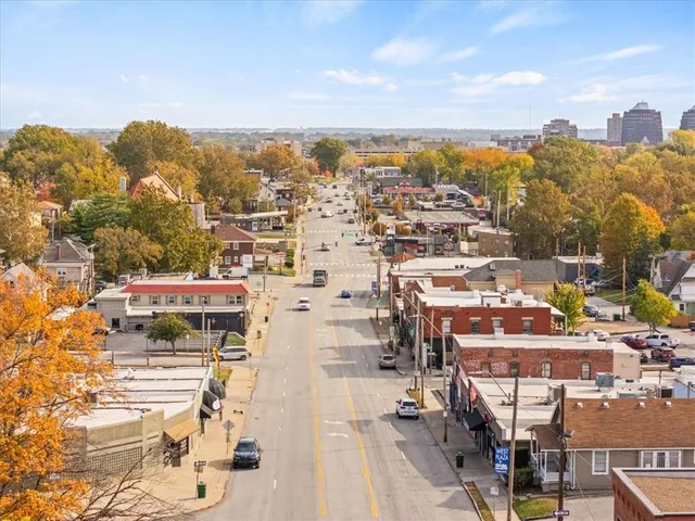 $335,000 | 4330 Bell Street, Kansas City, MO 64111