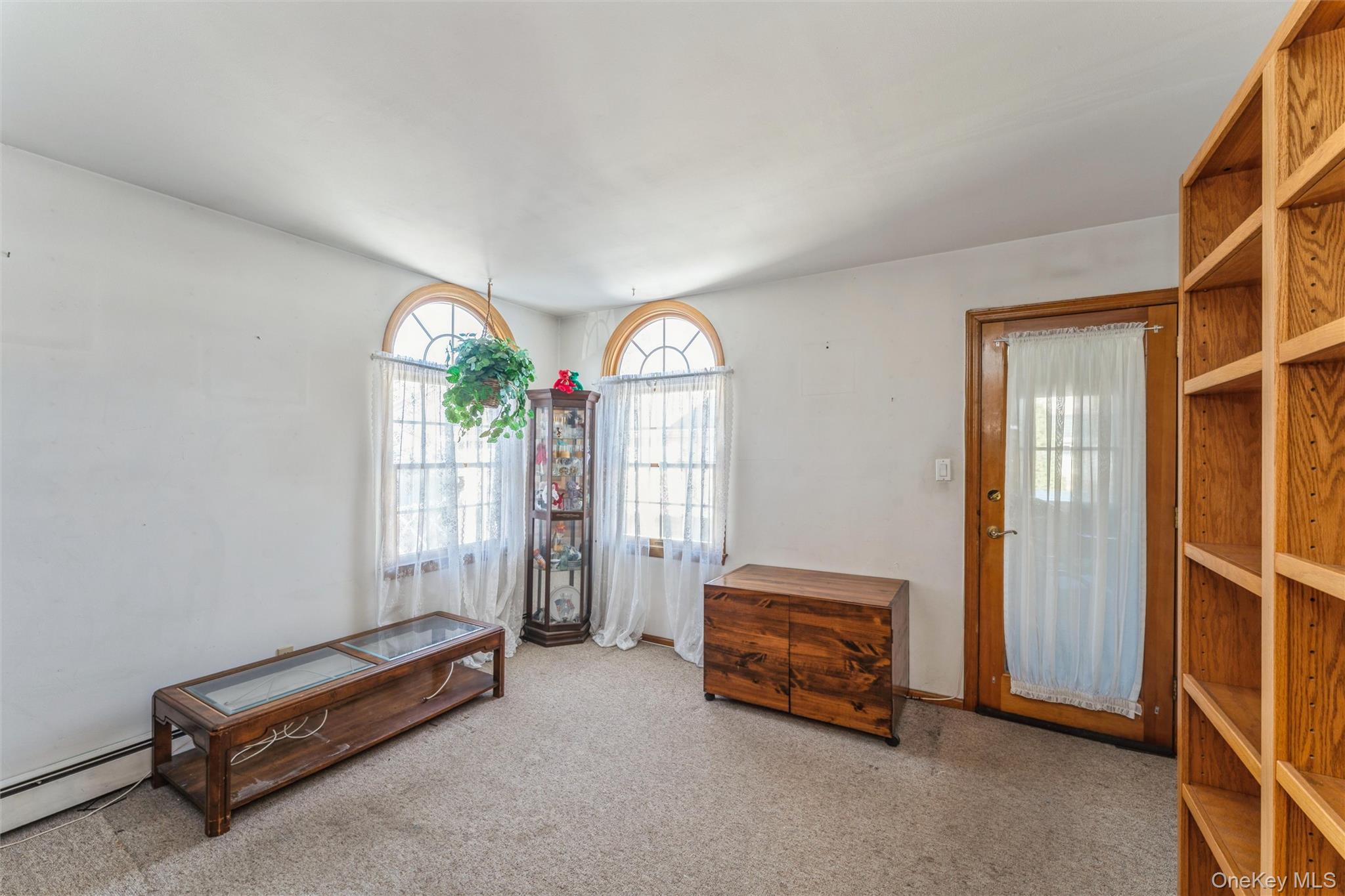 83 West Valley Stream Boulevard Valley Stream, NY 11580 - Photo 7 of 19