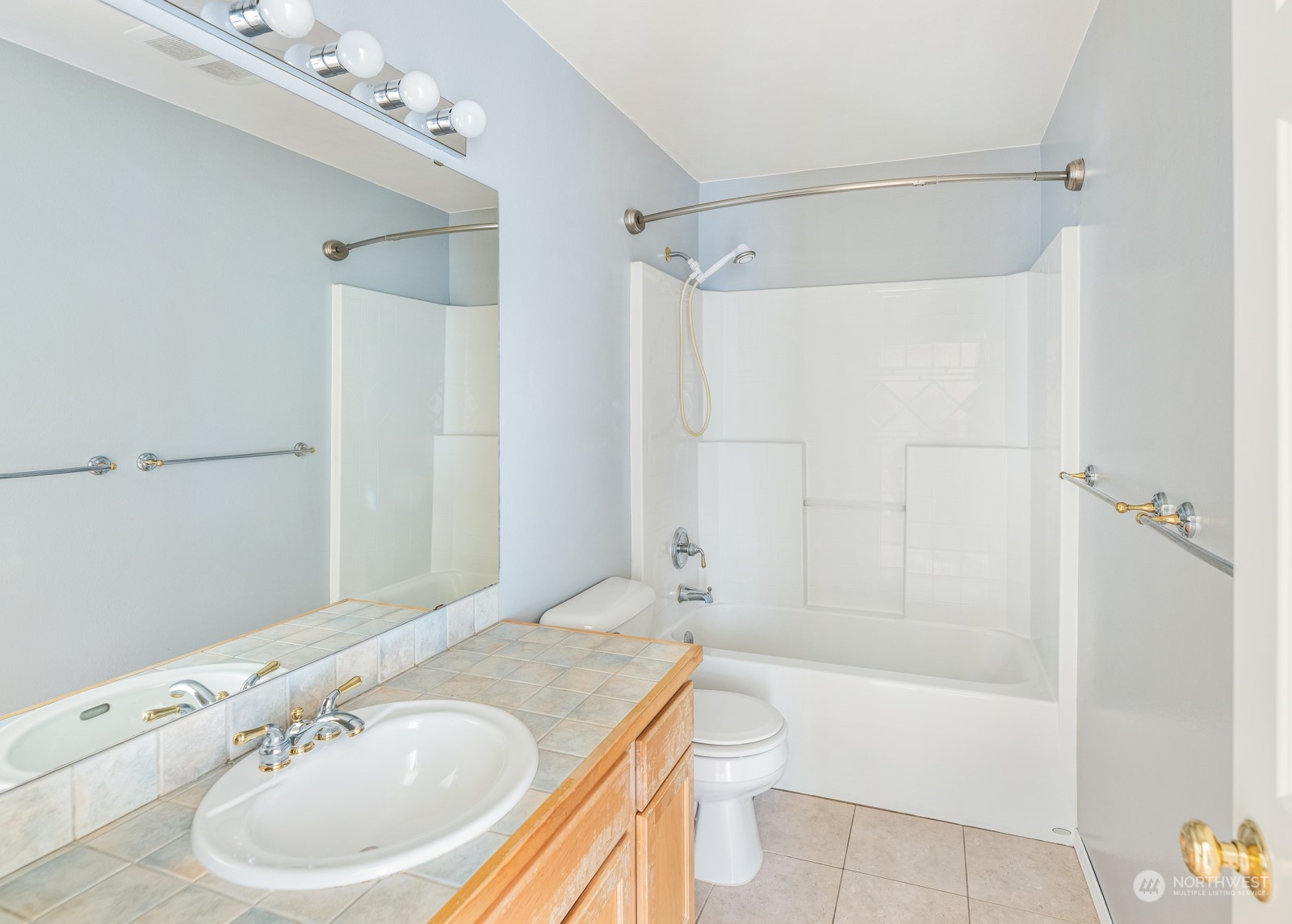 4823 148th Place Southwest Edmonds, WA 98026 - Photo 14 of 23 Gallery Image 14