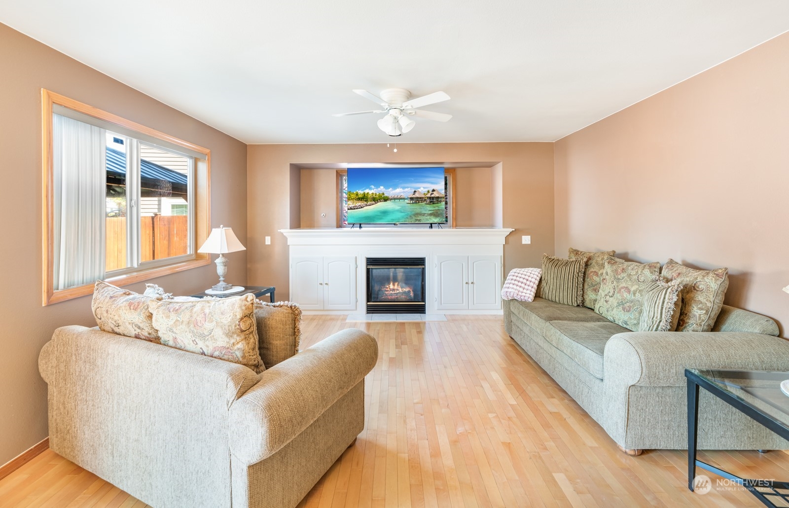 4823 148th Place Southwest Edmonds, WA 98026 - Photo 6 of 23 Gallery Image 6