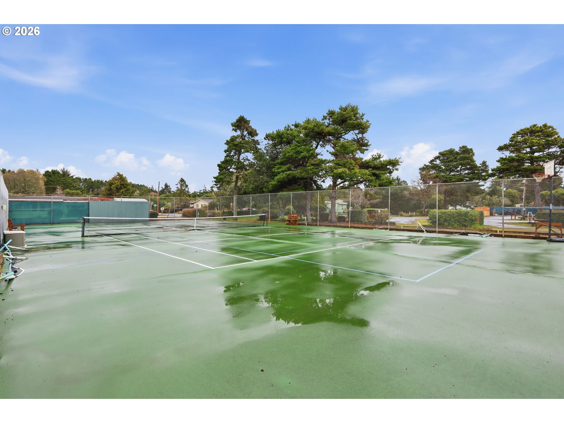 1600 Rhododendron Drive, Unit 76 Florence, OR 97439 - Photo 29 of 36 a view of a lake