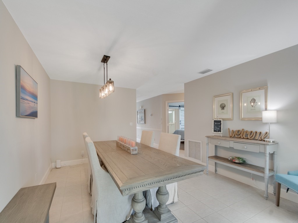 1914 Robalo Drive Vero Beach, FL 32960 - Photo 6 of 36