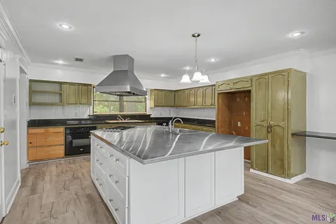 $419,000 | 1420 Bayou Paul Lane, St. Gabriel, LA 70776