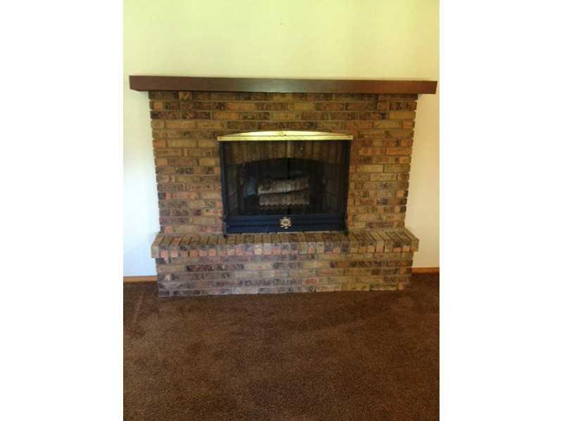 685 North Pendleton Avenue Pendleton, IN 46064 - Photo 8 of 9 Gallery Image 8