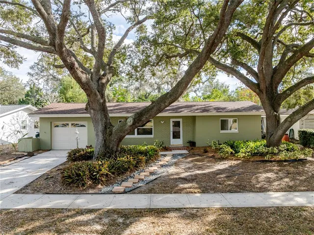 $375,000 | 1721 Woodridge Drive, Clearwater, FL 33756