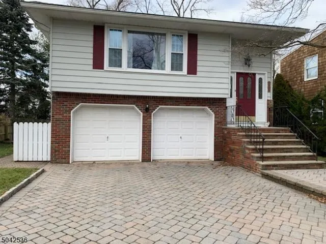 $4,200 | 511 Otto Place, Paramus, NJ 07652