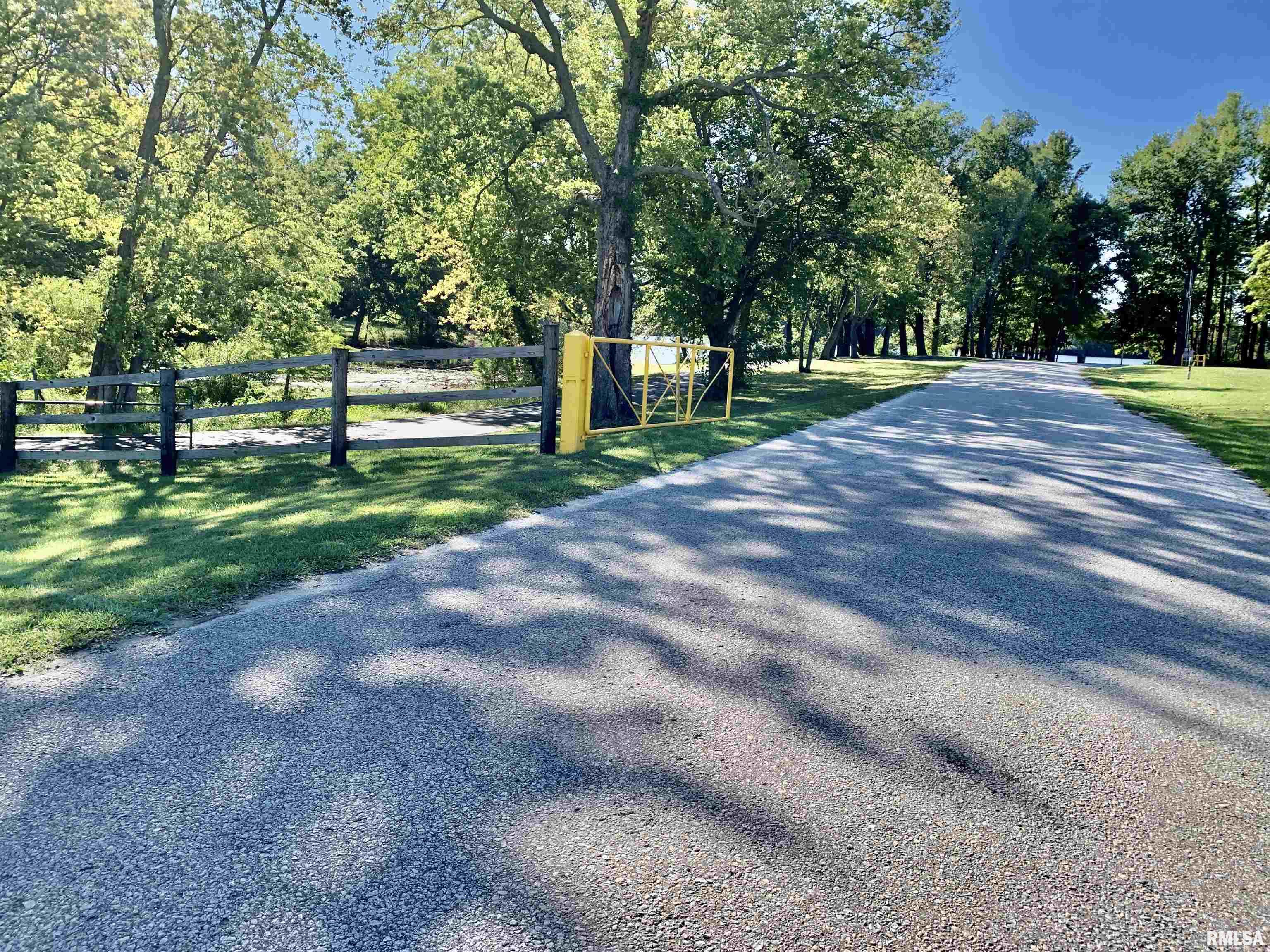 2099 New Lake Road Jacksonville, IL 62650 - Photo 13 of 74 Gallery Image 13