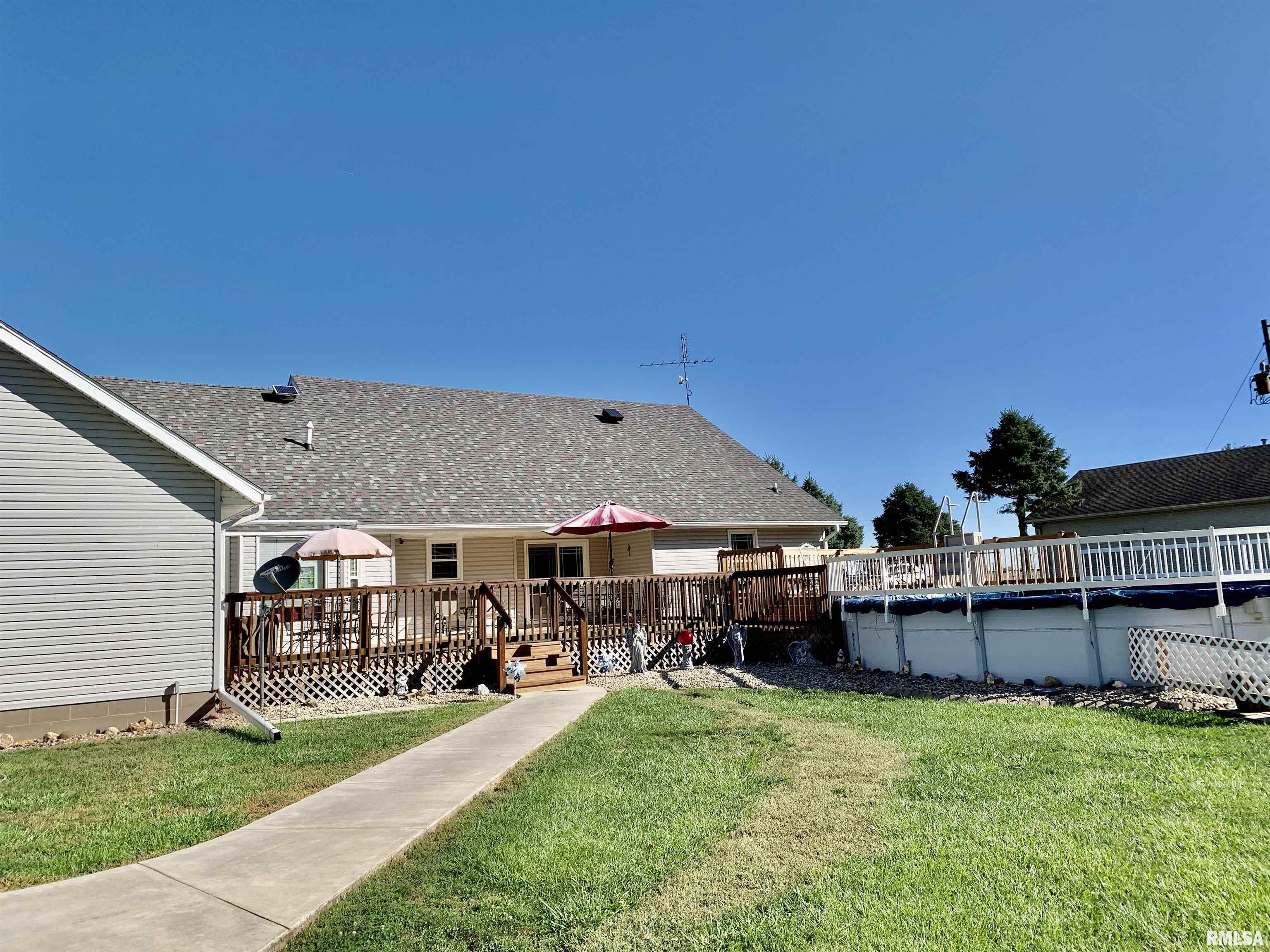 2099 New Lake Road Jacksonville, IL 62650 - Photo 15 of 74 Gallery Image 15