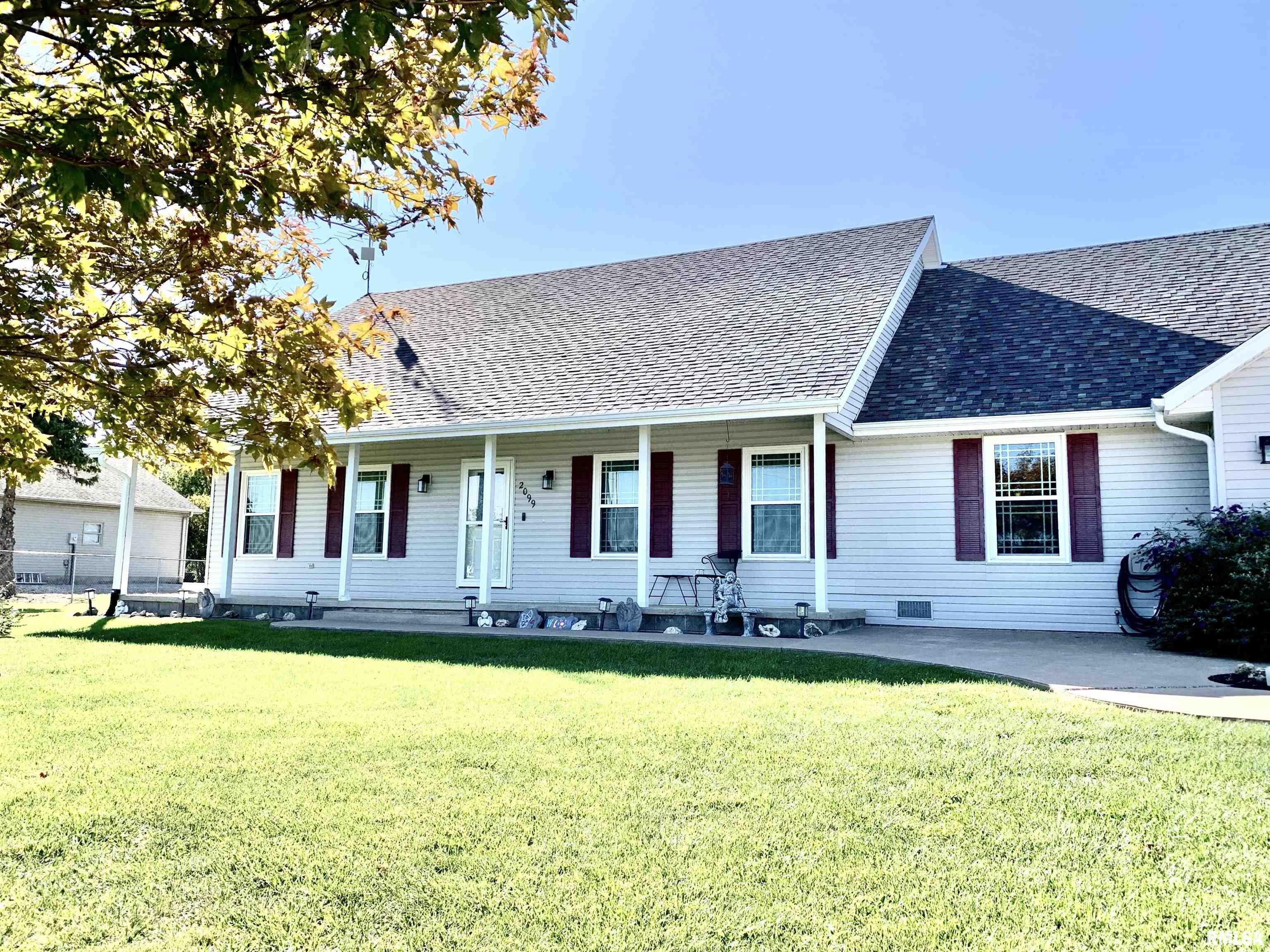 2099 New Lake Road Jacksonville, IL 62650 - Photo 2 of 74 Gallery Image 2