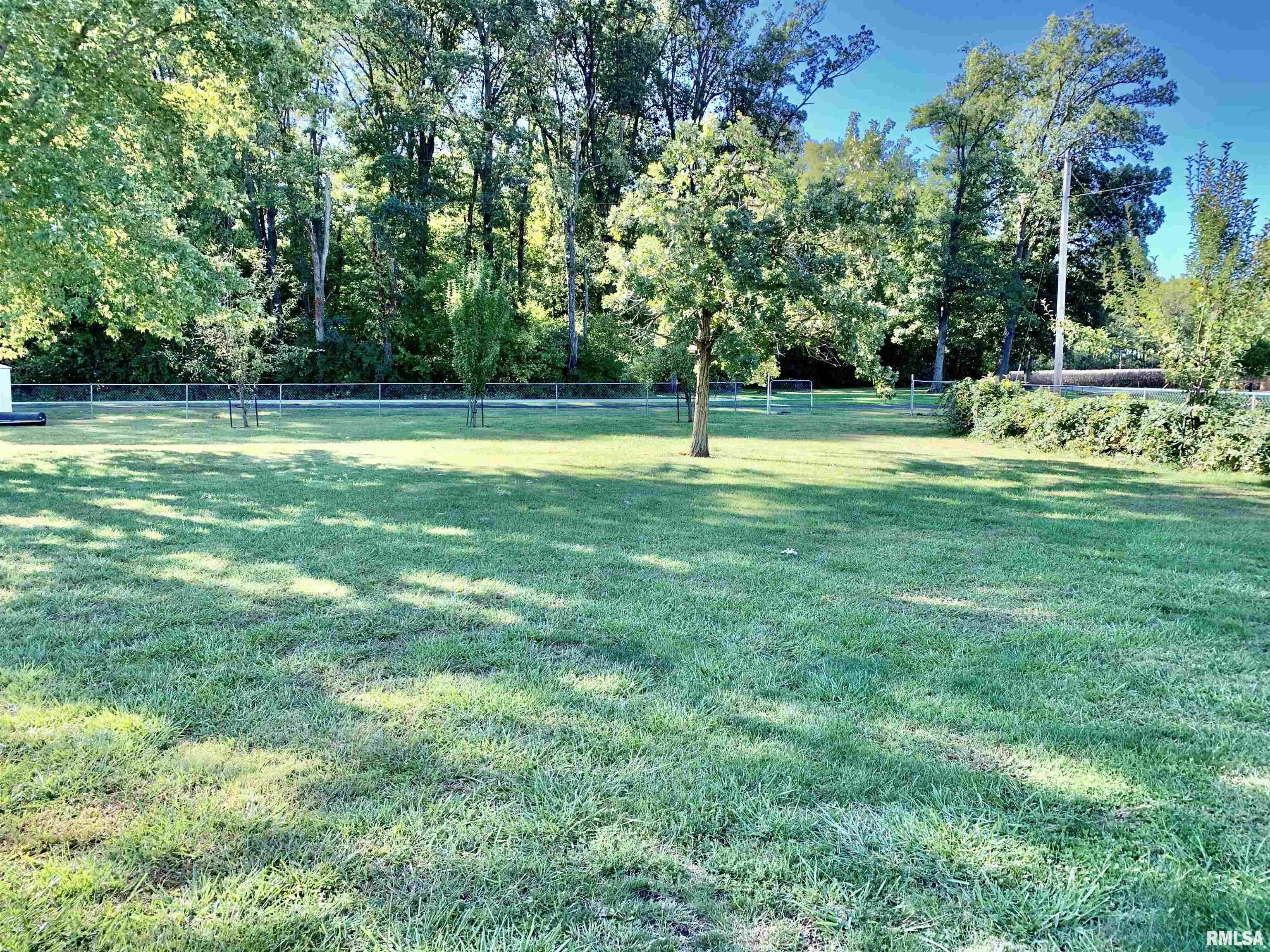 2099 New Lake Road Jacksonville, IL 62650 - Photo 22 of 74 Gallery Image 22