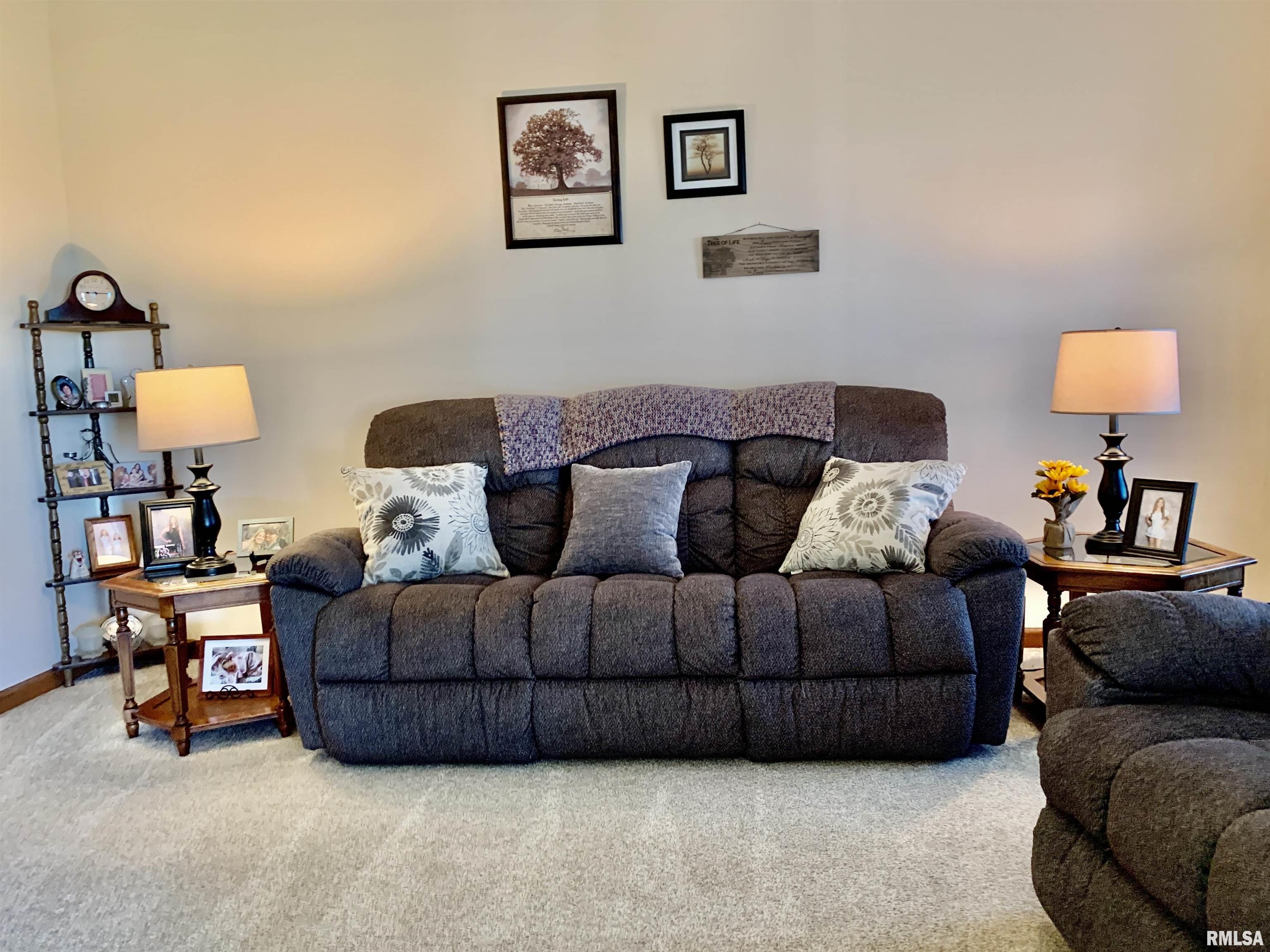 2099 New Lake Road Jacksonville, IL 62650 - Photo 29 of 74 Gallery Image 29